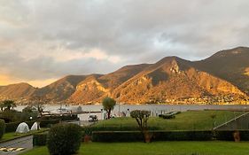 Casa al lago